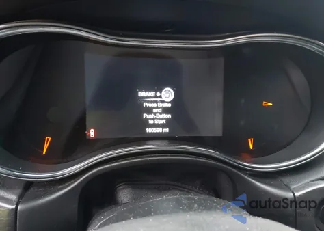 2018 Jeep Grand Cherokee Laredo E 4X2 z USA, uszkodzony, nr VIN 1C4RJEAG5JC430202